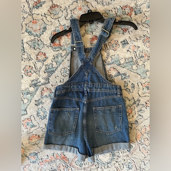 H&M distressed overalls size 0 - Picture 2 of 2
